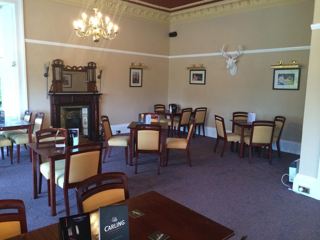 Taychreggan Hotel Dundee Esterno foto