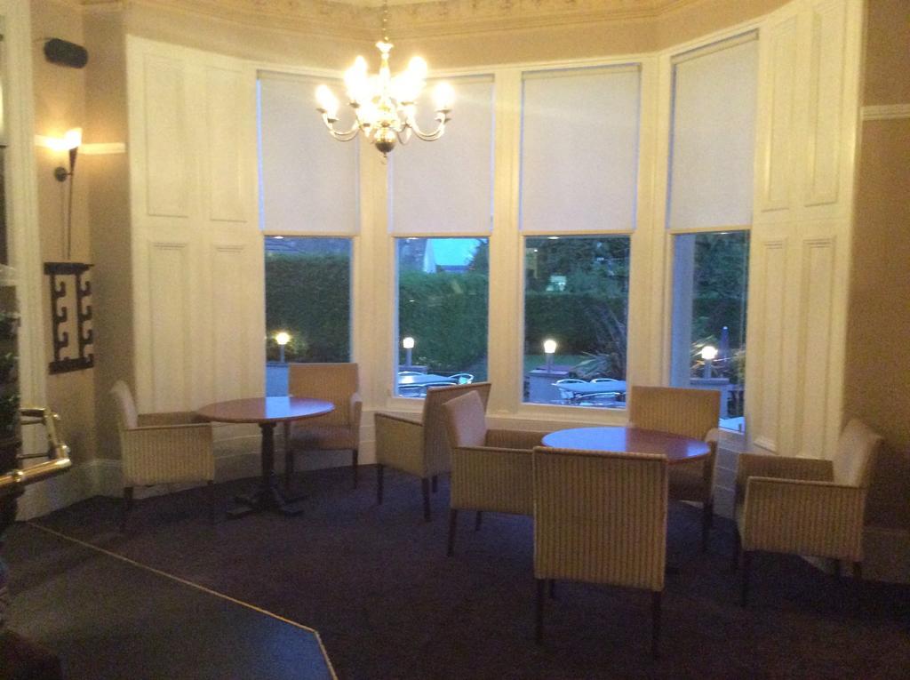 Taychreggan Hotel Dundee Esterno foto