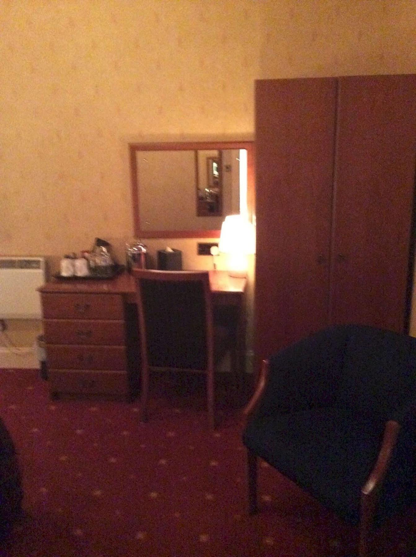Taychreggan Hotel Dundee Esterno foto
